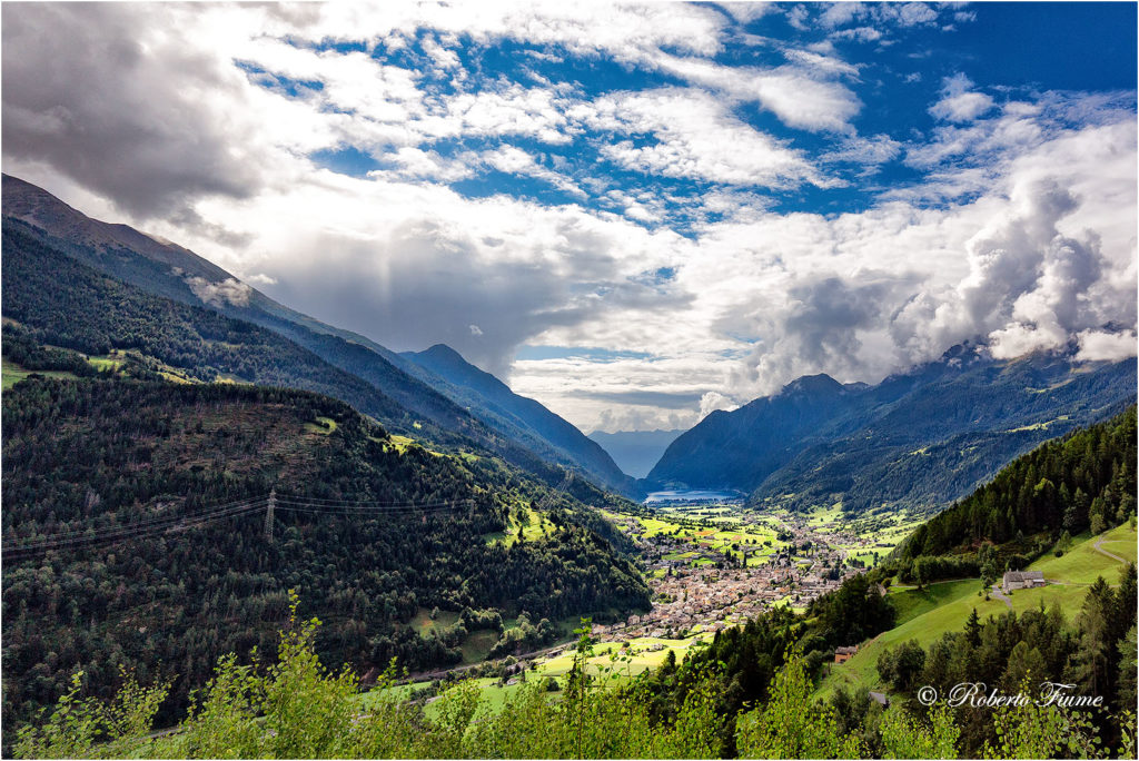 La linea del Bernina Panorama Valposchiavo Valtellina
