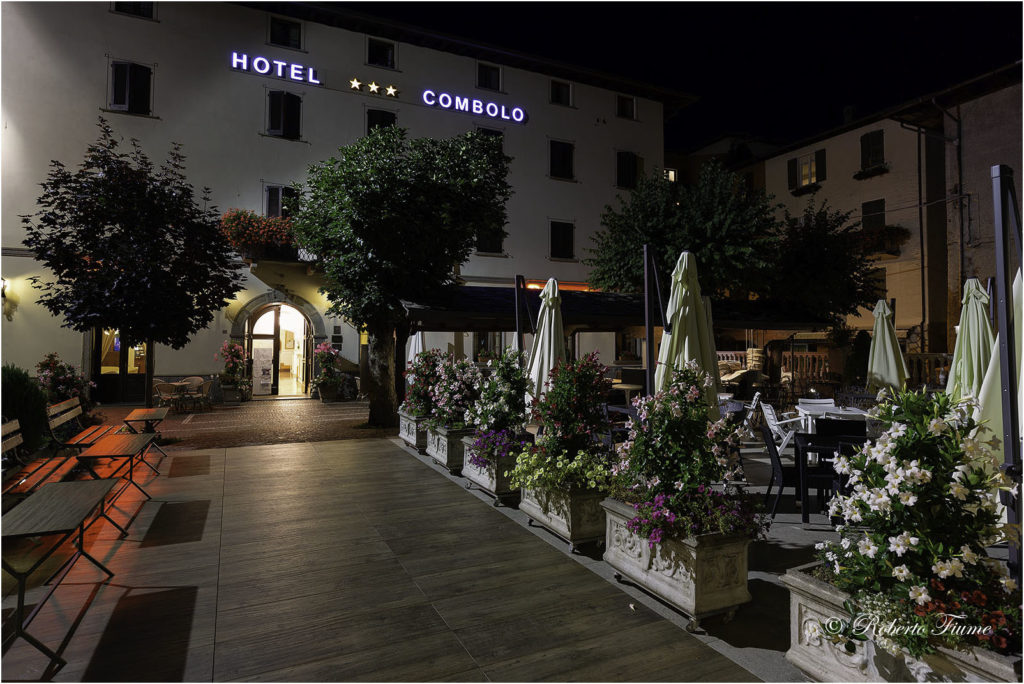 Teglio Hotel Combolo--------                                                 
Canon Eos 5D Mark III EF16-35mm f/4L IS USM @20mm f/5.6 2.0 ISO 100